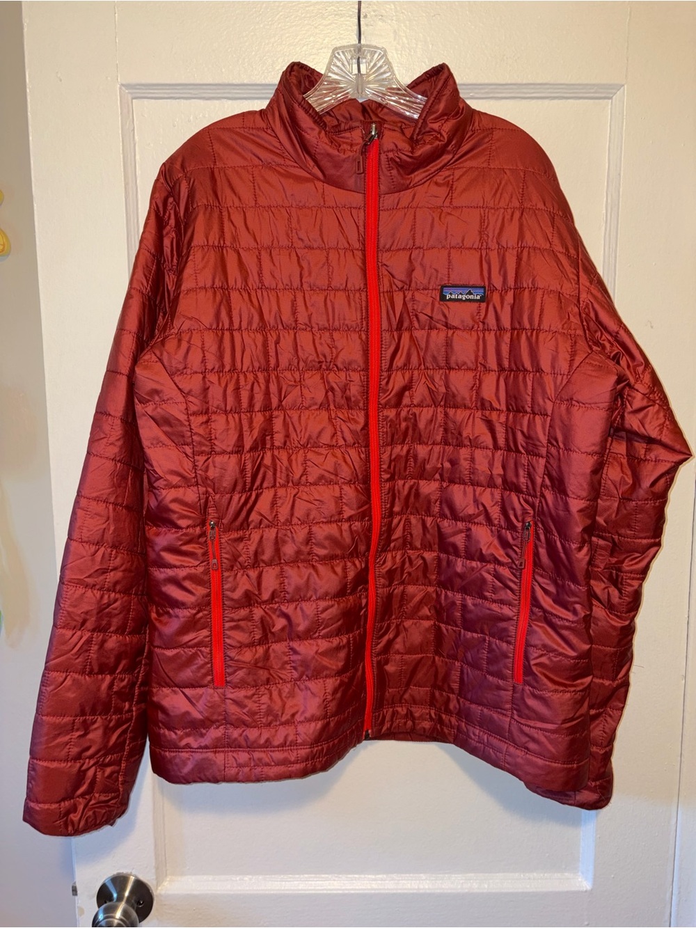 Patagonia Nano Puff Jacket Men's Quilted Red Full Zip Outdoor Hiking Large 84212
